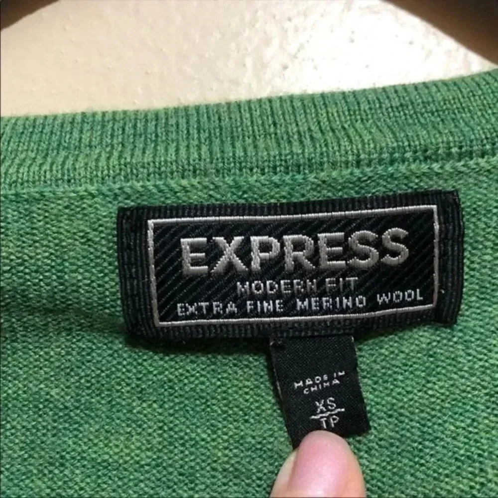Express green merino wool sweater - Picture 4 of 7